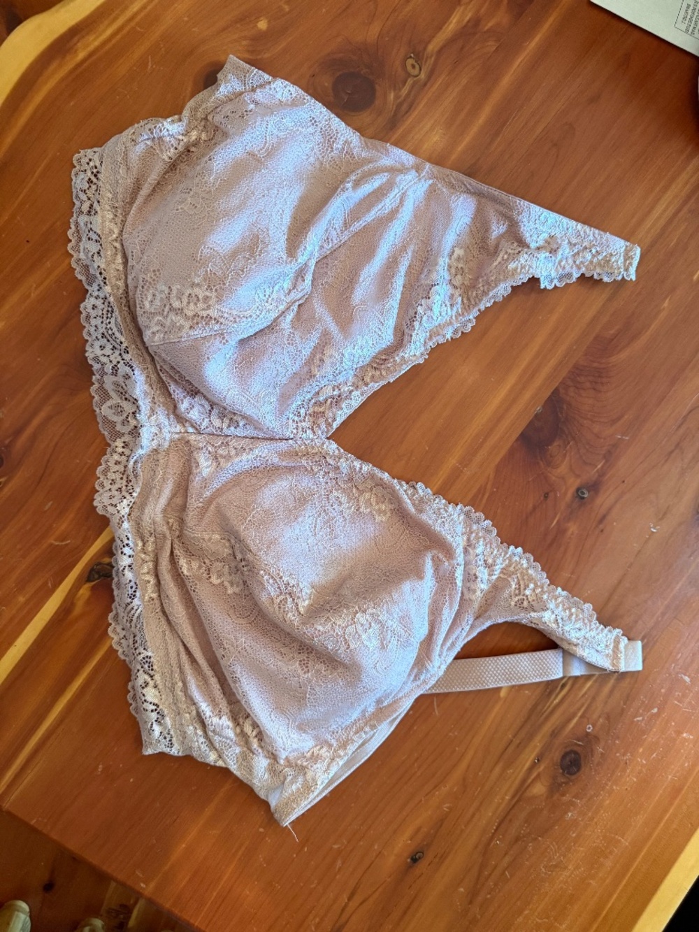 DreamFit lace bra